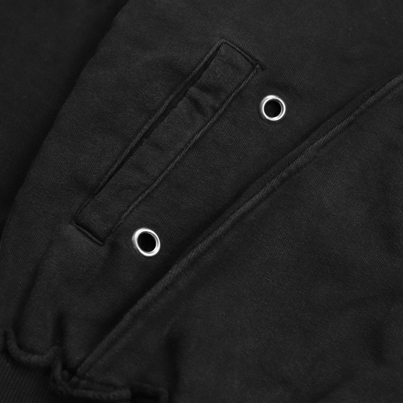 LIV IN HECATE BOLDNESS WHITE TEE - LIV IN MILLE