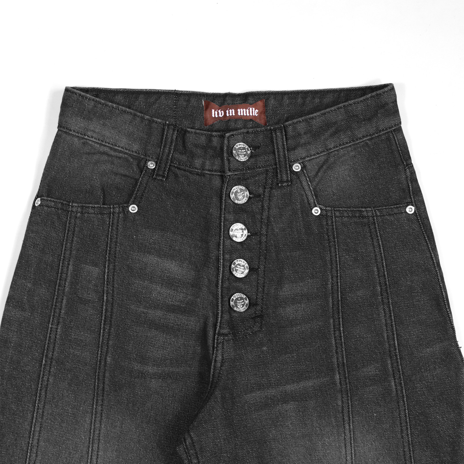 LIV IN HECATE BOLDNESS WHITE TEE - LIV IN MILLE