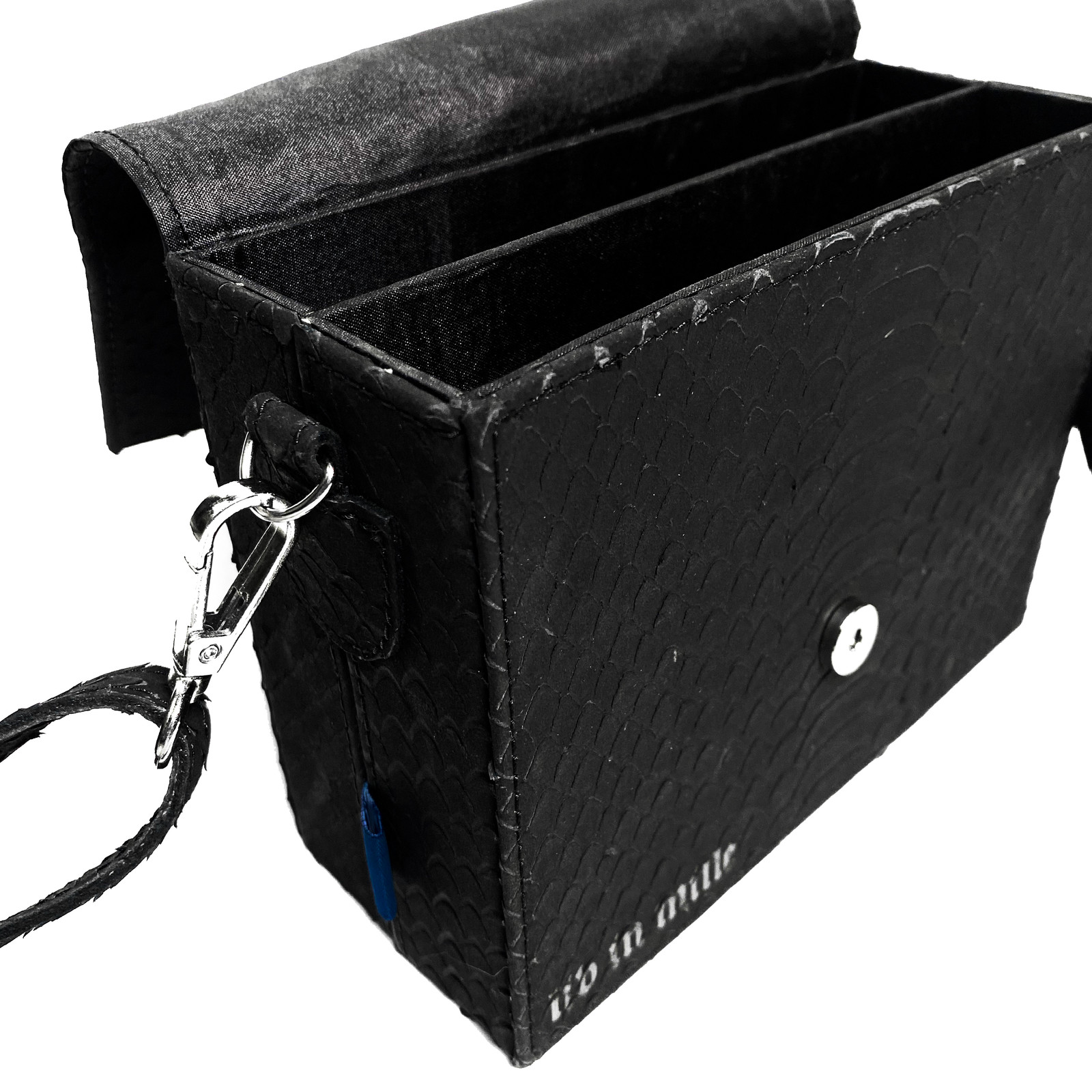 THIS IS LVM TEE - LIV IN MILLE