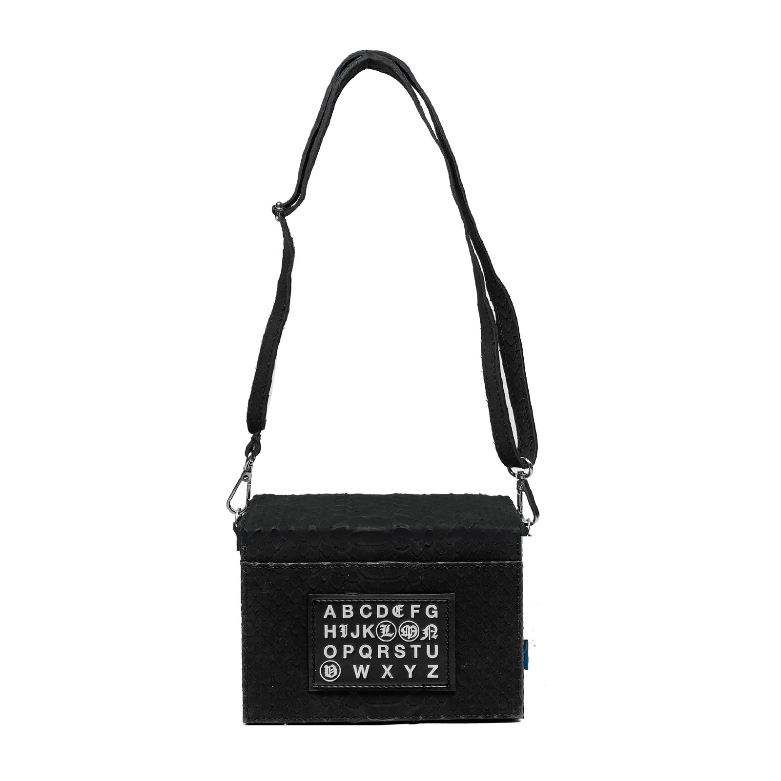 THIS IS LVM TEE - LIV IN MILLE